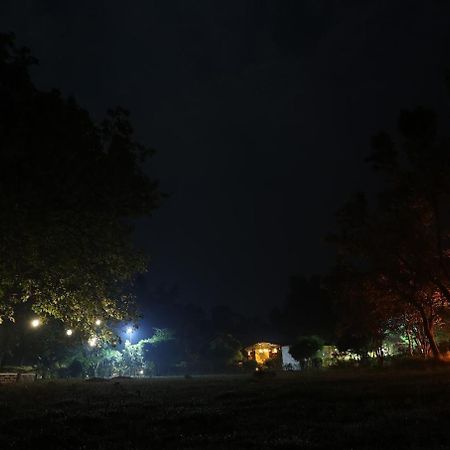 Pench Tiger Trails Resort Khawasa Экстерьер фото