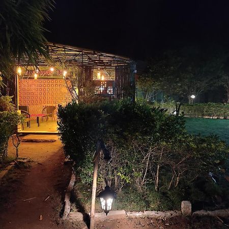 Pench Tiger Trails Resort Khawasa Экстерьер фото