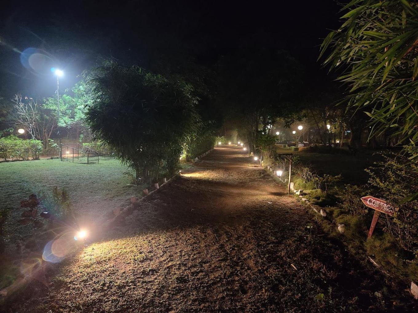 Pench Tiger Trails Resort Khawasa Экстерьер фото